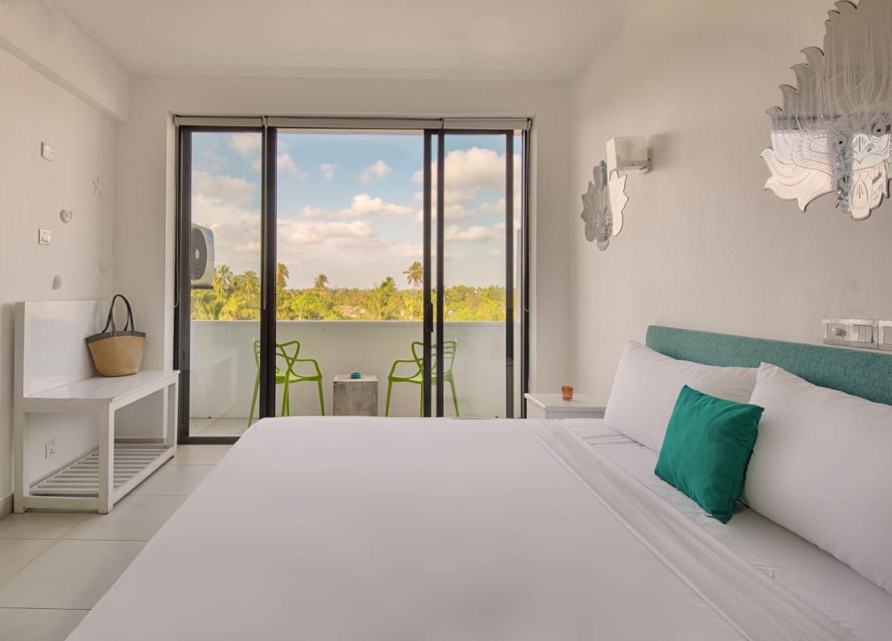 Hotel J Ambalangoda Амбалангода Екстериор снимка